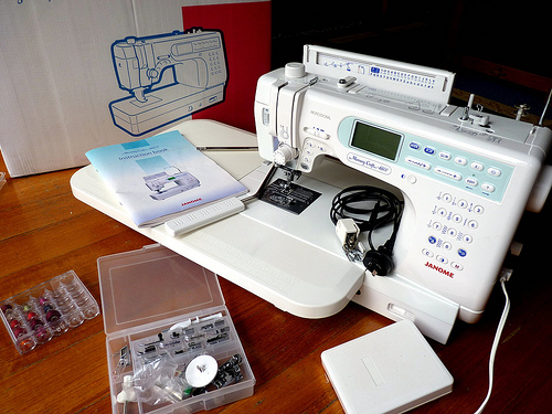 Компьютеризированная швейная машина JANOME Memory Craft 6600P